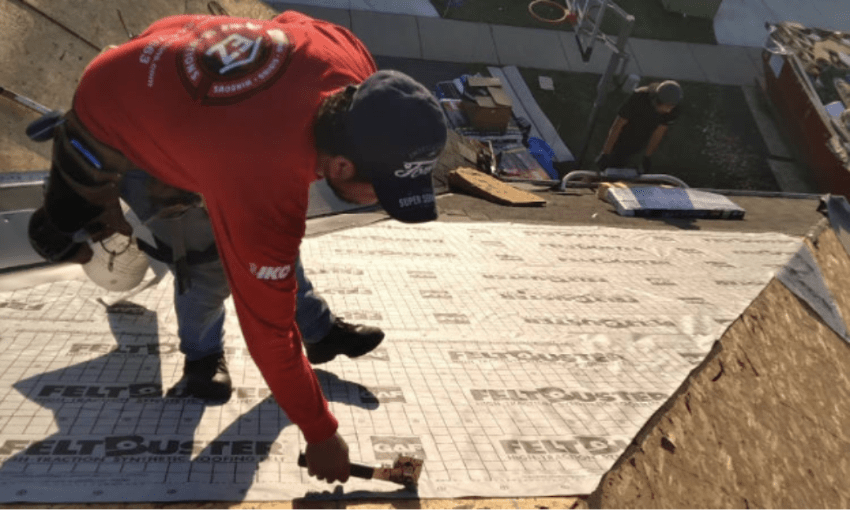 roofing installer